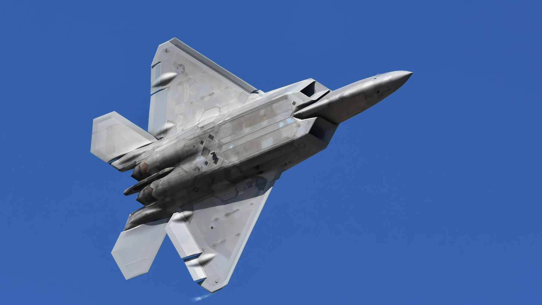 The Hypersonica prototype missile launching from Andøya Space in Norway, accelerating toward Mach 6 speeds.