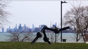 Los robots humanoides pueden dar miedo pero esto es peor: han construido las metamáquinas que no se paran aunque las hagas pedazos