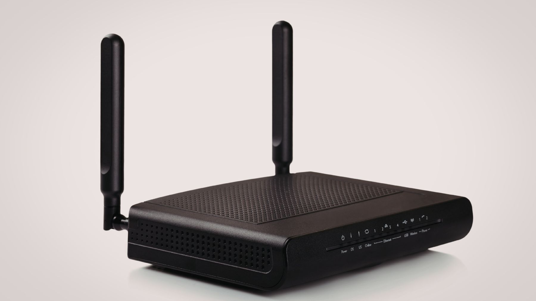 Router Xiaomi BE19000 Pro con WiFi 7 y diseño moderno para internet ultrarrápido en casa.