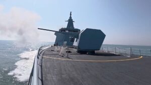 China desarrolla un reloj atómico en miniatura capaz de cambiar el devenir de las guerras: puede reventar las capacidades de drones militares