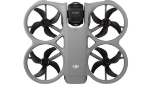 DJI no se conforma con la Osmo Pocket, ahora presenta su primer dron con cámara 360, vídeo en 8K y autonomía de 23 minutos