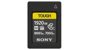 Después de subir el precio de la PS5 Sony ha tomado una decisión peor: suspendida la venta de memoria SD y no hay fecha de vuelta